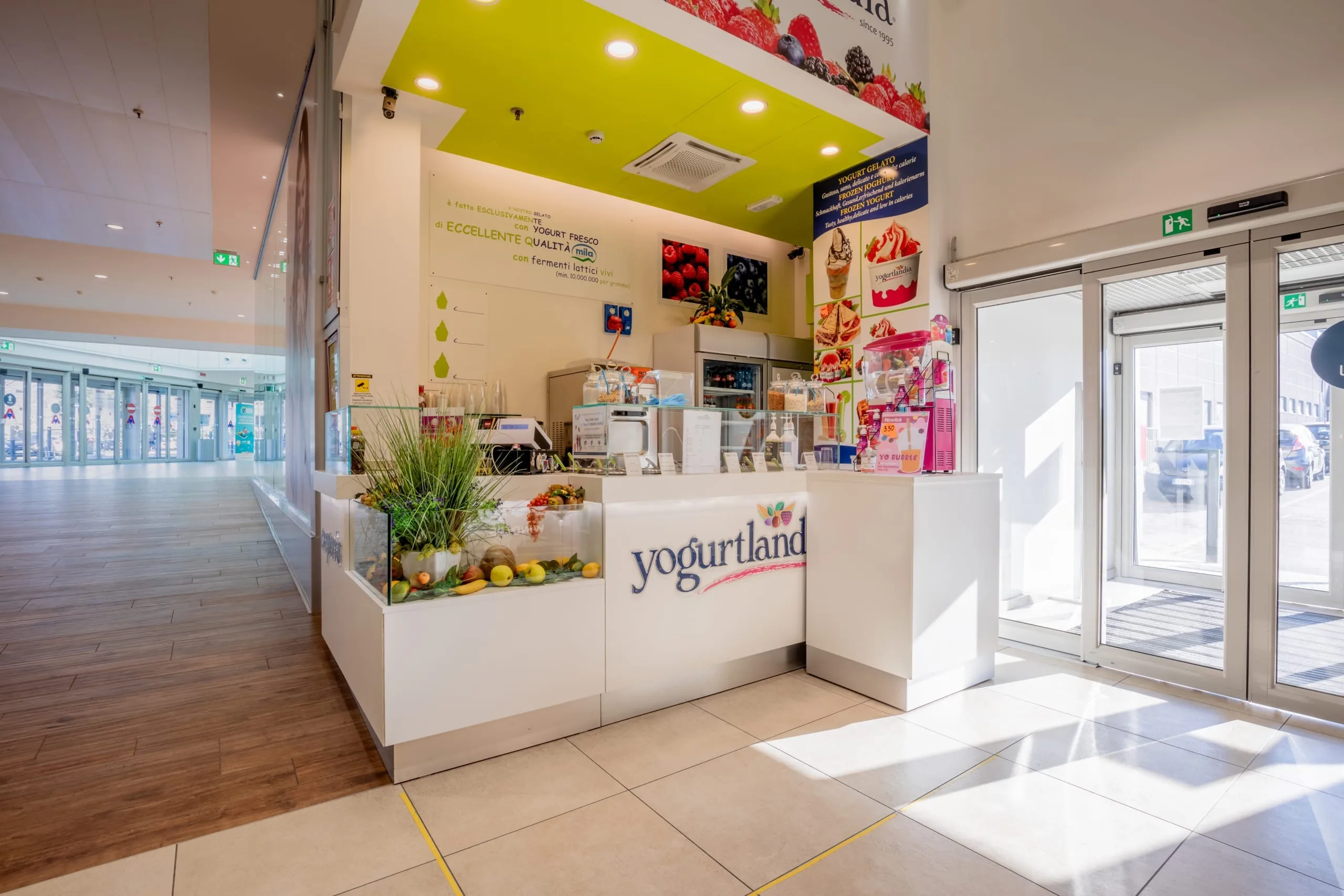 Yogurtlandia_010-HDR